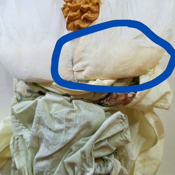 Vintage 80’s Porcelain Victorian Winged Feathers Angel Doll Ornament 7.50” FLAW - Picture 4 of 4